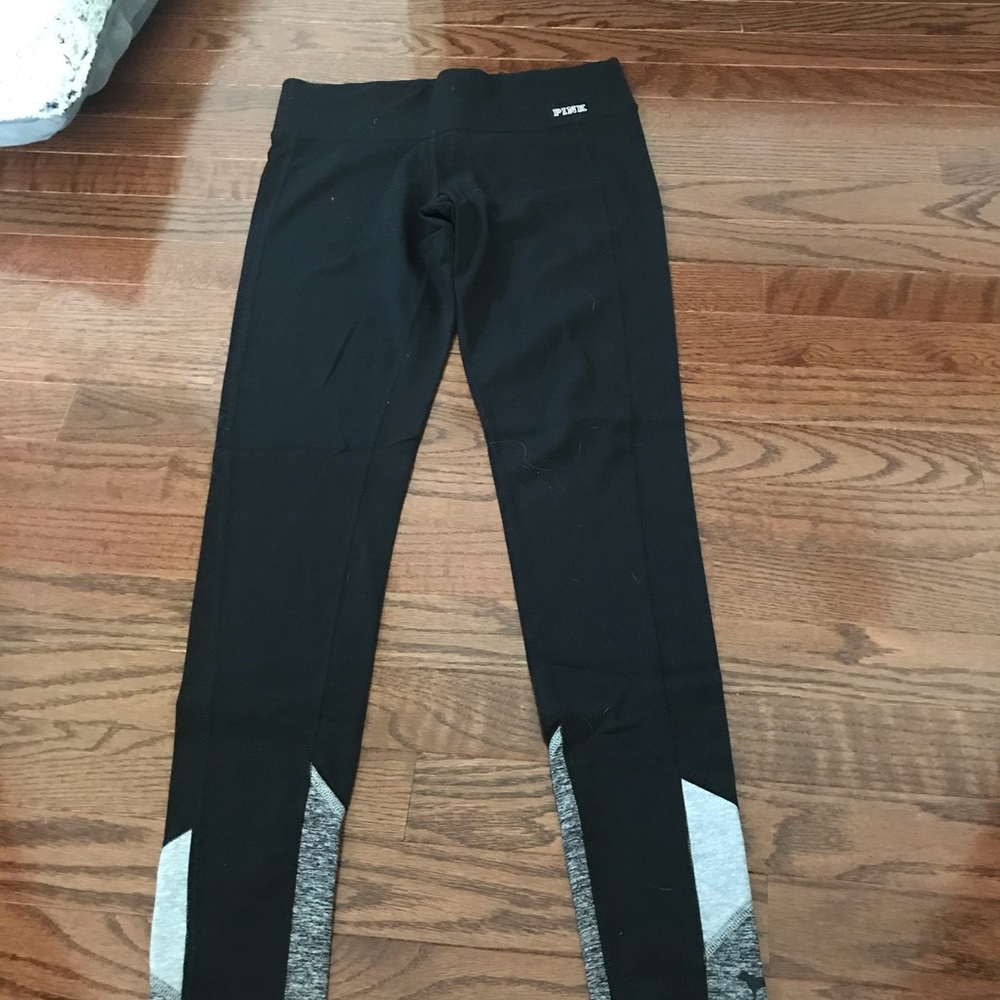 VS Pink leggings